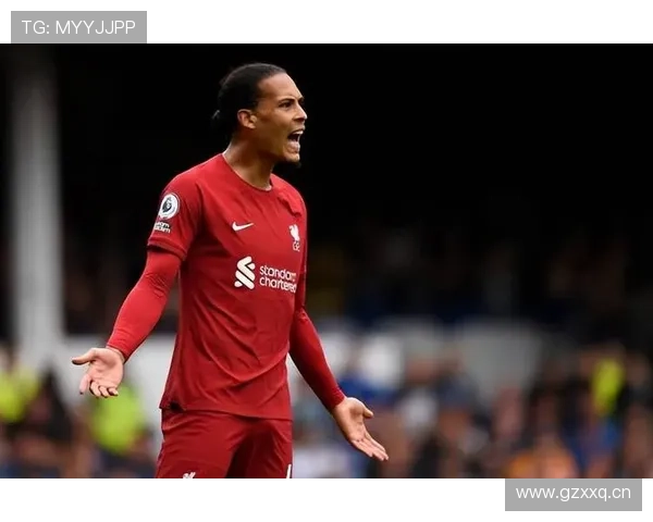 范戴克本赛季零封纪录分析:防守表现稳健,后防核心作用显著 范戴克本赛季零封纪录分析:防守表现稳健,后防核心作用显著